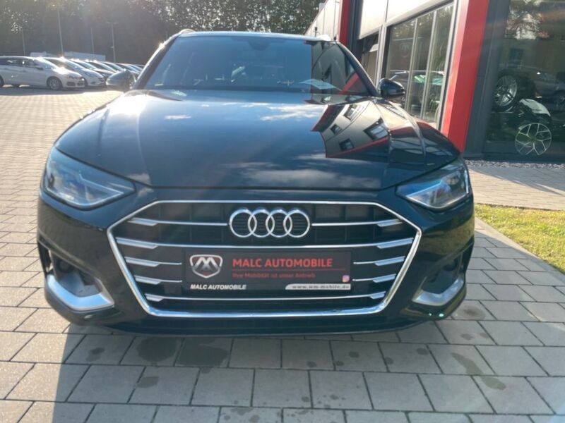 Gebraucht Audi A4 Advanced 204 PS (150 kW) 2022 Schwarz Kombi