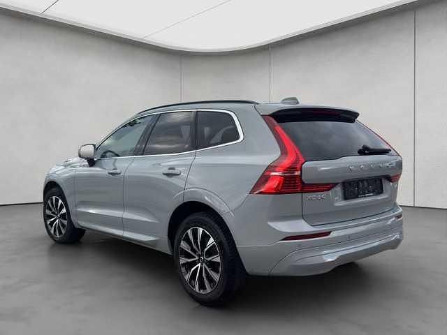 Gebraucht Volvo XC60 Core 250 PS (183 kW) 2024 Grau SUV