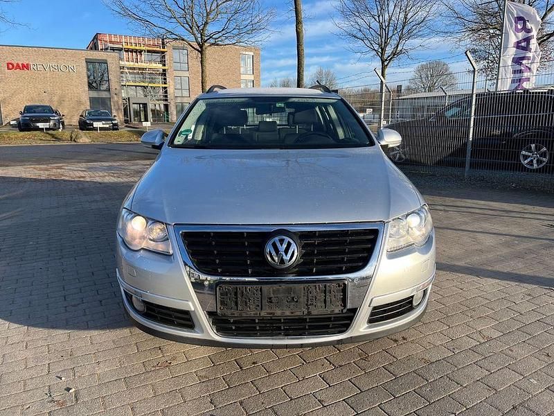 Usata VW Passat Comfortline 160 CV (117 kW) 2011 Argento Station wagon