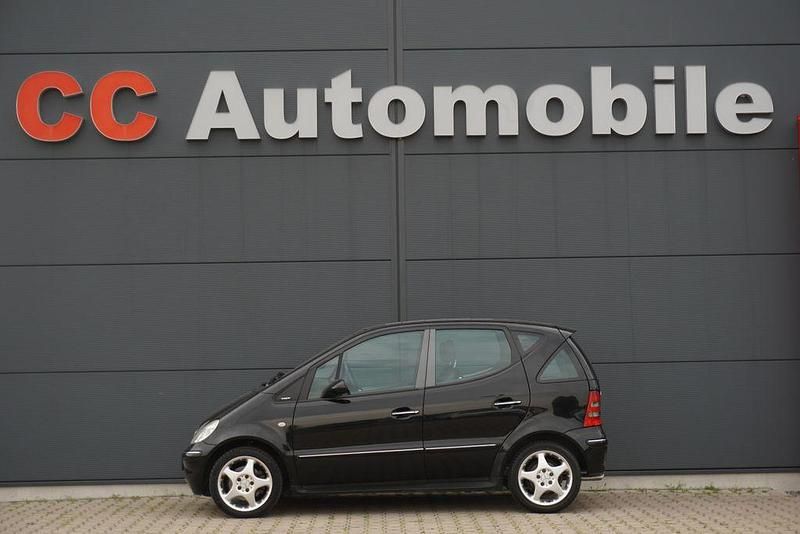 Schwarz Gebraucht 2001 Mercedes A190 Avantgarde Limousine | 1.999 € (Guter Preis) - Bild 1/4