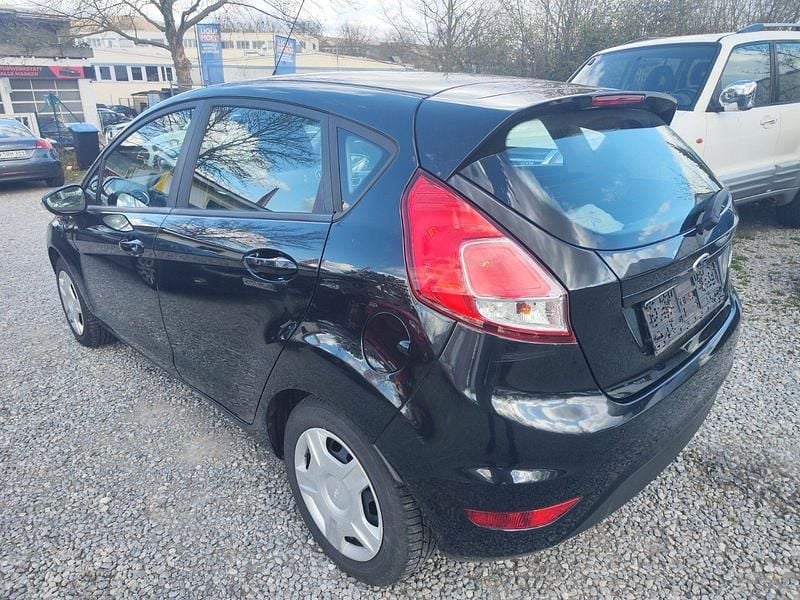 Gebraucht Ford Fiesta SYNC Edition 82 PS (60 kW) 2013 Schwarz Kleinwagen