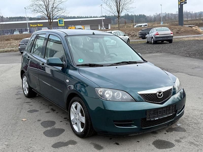 Gebraucht Mazda 2 Active 80 PS (58 kW) 2006 Grün Kleinwagen