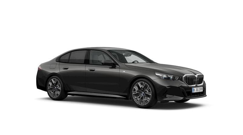 Gebraucht BMW 520 Comfort Edition 197 PS (144 kW) 2025 Limousine