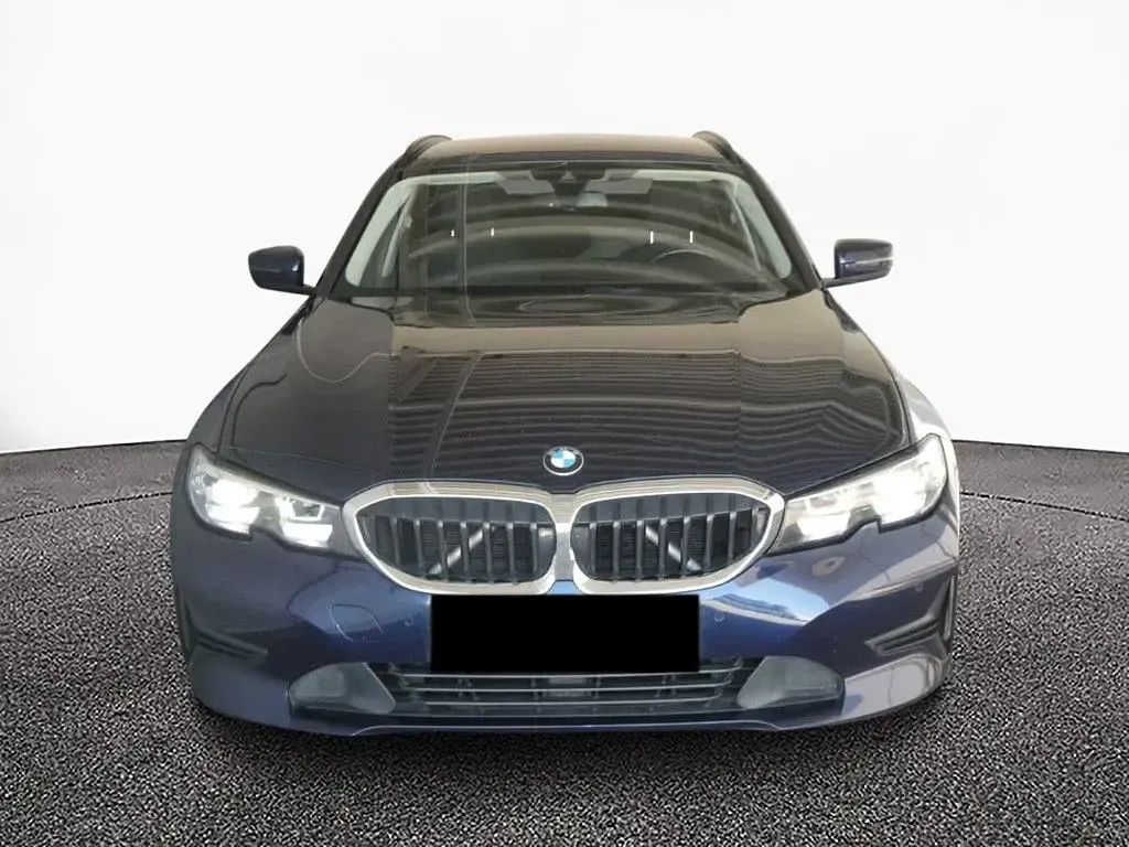 Gebraucht BMW 330 Advantage 258 PS (189 kW) 2022 Blau Kombi