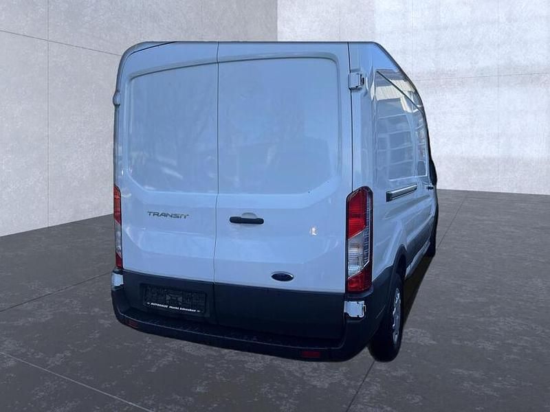 Gebraucht Ford Transit Trend 131 PS (96 kW) 2023 Frostweiß Van
