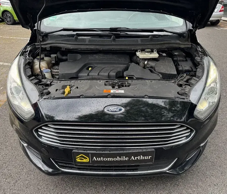 Gebraucht Ford S-MAX S 150 PS (110 kW) 2016 Schwarz Van / Kleinbus