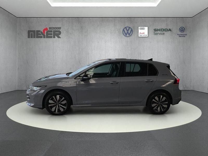 Gebraucht VW Golf VIII Goal 116 PS (85 kW) 2025 Grau Limousine
