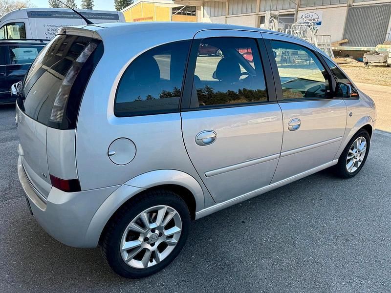 Gebraucht Opel Meriva 105 PS (77 kW) 2007 Silber Van / Kleinbus