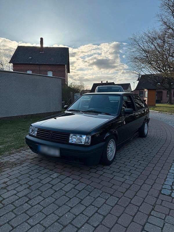 Gebraucht VW Polo 113 PS (83 kW) 1991 Schwarz Coupé