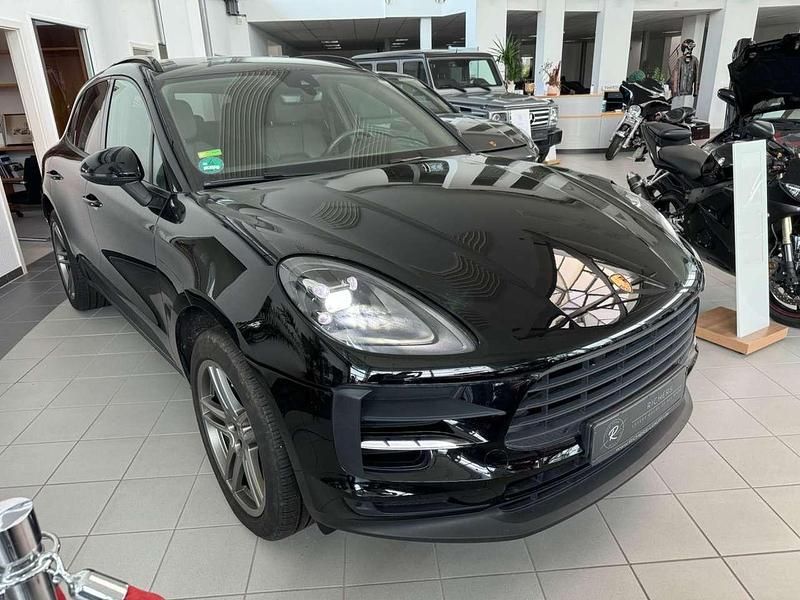 Gebraucht Porsche Macan 245 PS (180 kW) 2019 Schwarz SUV