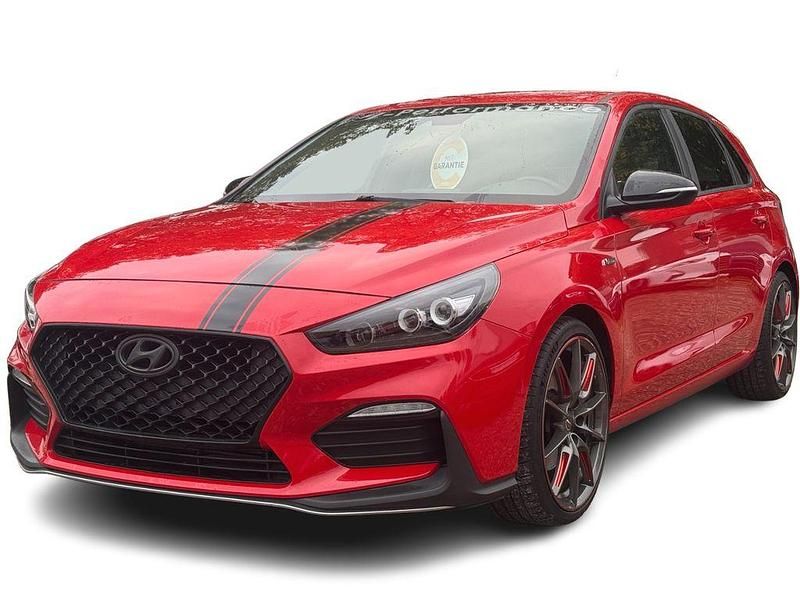 Rot Gebraucht 2019 Hyundai i30 N Line Limousine | 17.980 € (Fairer Preis) - Bild 1/4