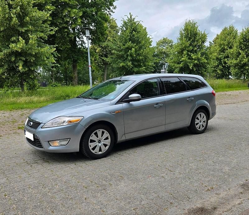 Gebraucht 2010 Ford Mondeo Kombi | 1.850 € (Superpreis) - Bild 1/4