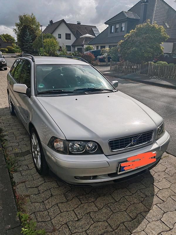 Gebraucht Volvo V40 125 PS (91 kW) 2005 Silber Kombi