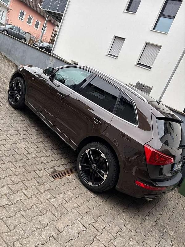 Gebraucht Audi Q5 S-Line 239 PS (175 kW) 2010 Braun SUV