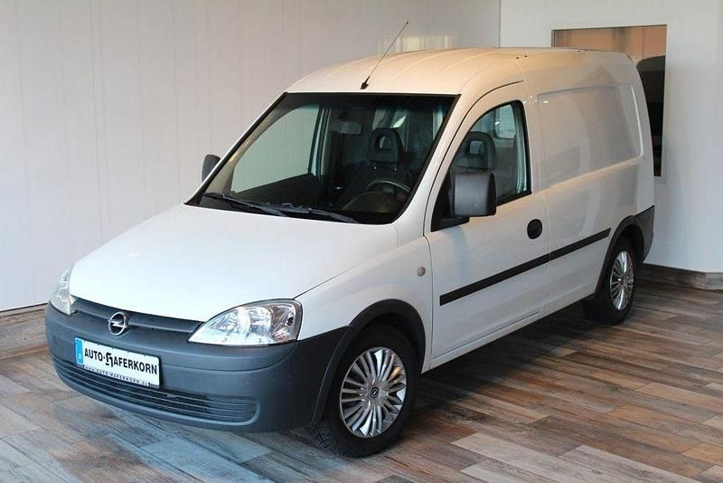Gebraucht Opel Combo 90 PS (66 kW) 2009 Weiß Van / Kleinbus