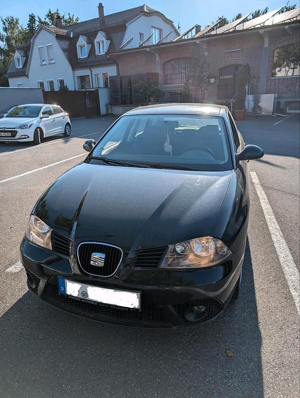 Schwarz Gebraucht 2007 Seat Ibiza Limousine | 1.300 € (Guter Preis) - Bild 1/4