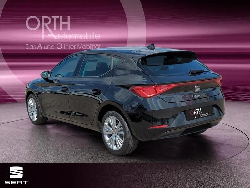 Gebraucht Seat Leon Style 150 PS (110 kW) 2025 Schwarz Limousine
