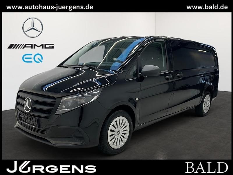 Obsidianschwarz metallic Gebraucht 2024 Mercedes Vito Van / Kleinbus | 51.884 € - Bild 1/4