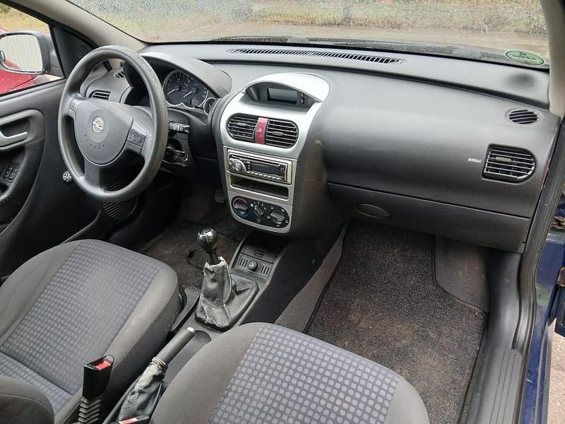Gebraucht Opel Corsa Njoy 58 PS (42 kW) 2003 Blau Kleinwagen