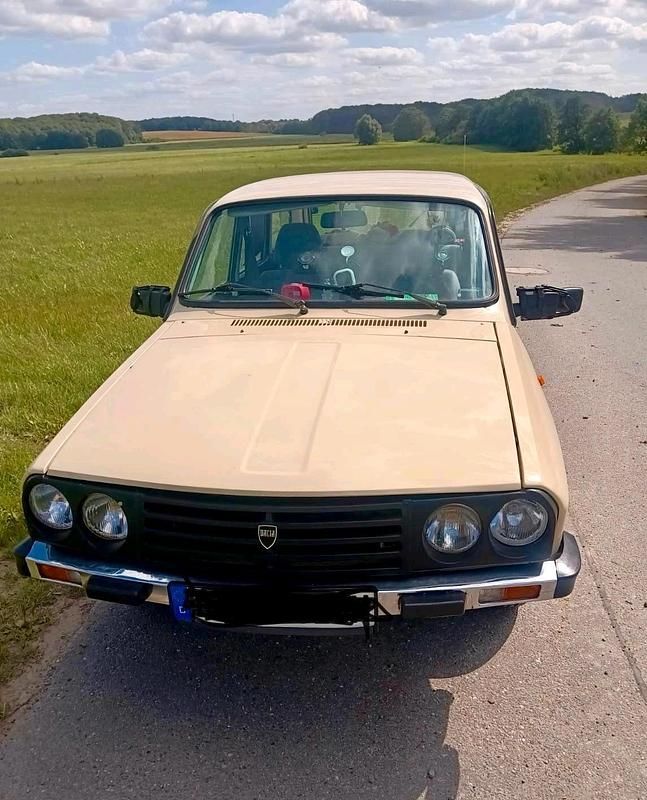 Beige Gebraucht 1989 Dacia 1310 Kombi | 5.600 € - Bild 1/4