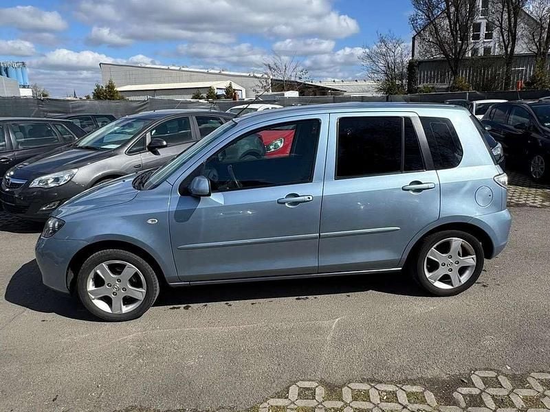 Gebraucht Mazda 2 80 PS (58 kW) 2007 Blau Kleinwagen