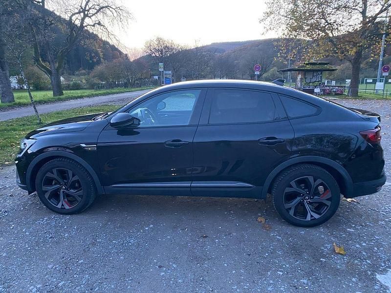 Schwarz Gebraucht 2021 Renault Arkana R.S. SUV | 17.400 € (Fairer Preis) - Bild 1/4