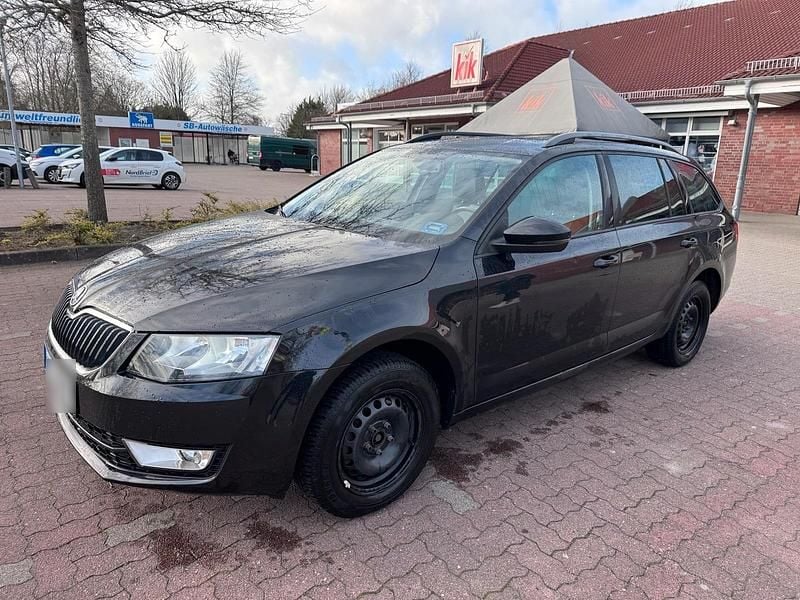 Gebraucht Skoda Octavia 150 PS (110 kW) 2014 Schwarz Kleinwagen