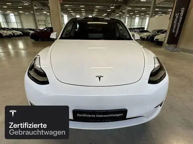 Gebraucht Tesla Model Y Performance 392 kW (533 PS) 2022 Pearl white multicoat SUV