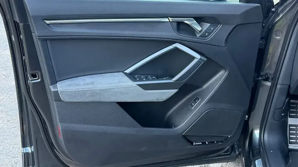 Gebraucht Audi Q3 S-Line 200 PS (147 kW) 2023 Grau SUV