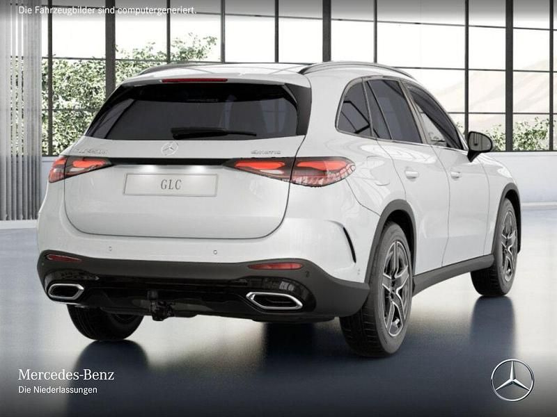 Gebraucht Mercedes GLC450 AMG 367 PS (269 kW) 2024 Weiß SUV