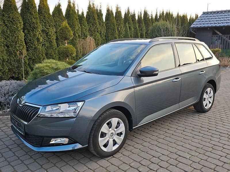 Gebraucht Skoda Fabia Cool Plus 95 PS (69 kW) 2020 Grau Kombi