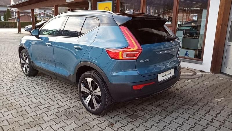 Gebraucht Volvo XC40 Plus 169 kW (231 PS) 2022 Blau SUV