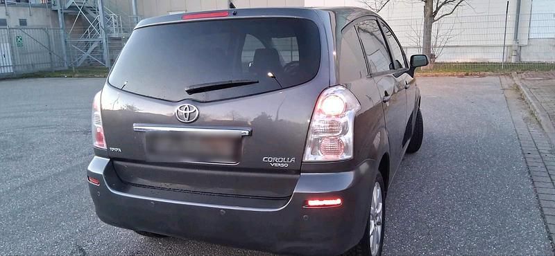 Gebraucht Toyota Corolla 129 PS (94 kW) 2008 Grau Limousine