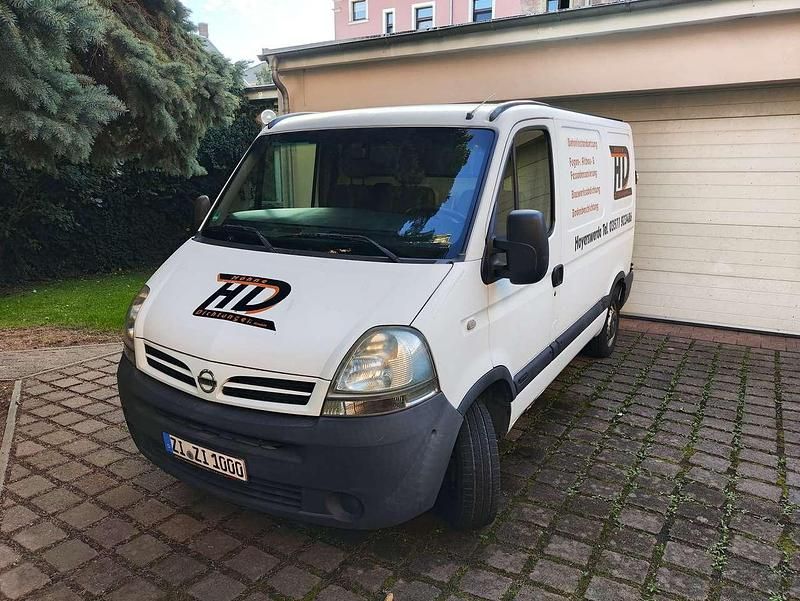 Gebraucht Nissan Interstar 101 PS (74 kW) 2007 Weiß Van
