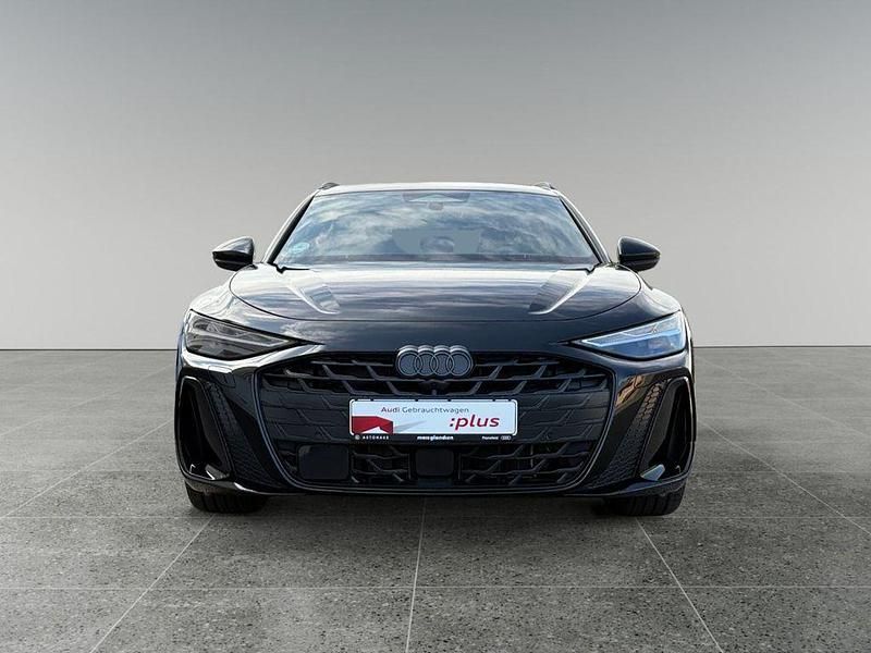 Gebraucht Audi A6 Ambiente 204 PS (150 kW) 2025 Mythosschwarz metallic Kombi