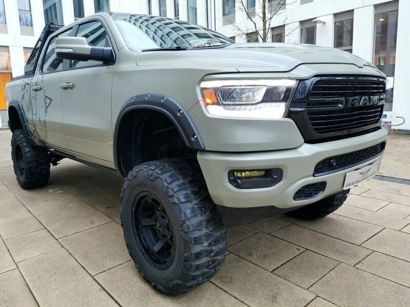 Second-hand Dodge Ram 401 CP (294 kW) 2019 Negru Pickup