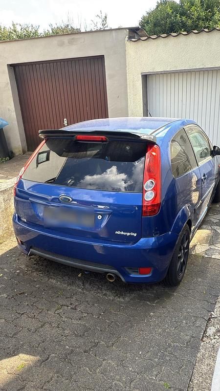 Gebraucht Ford Fiesta ST 150 PS (110 kW) 2006 Blau Kleinwagen
