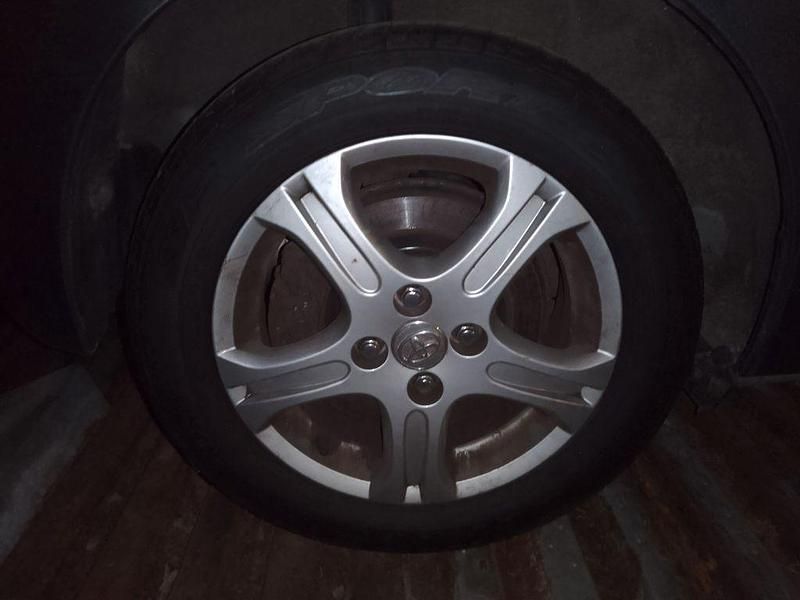 Gebraucht Toyota Yaris Multidrive S 75 PS (55 kW) 2013 Grau Limousine