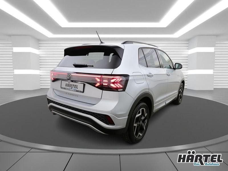 Gebraucht VW T-Cross R-line 150 PS (110 kW) 2025 Reflexsilber (silver), metallic SUV
