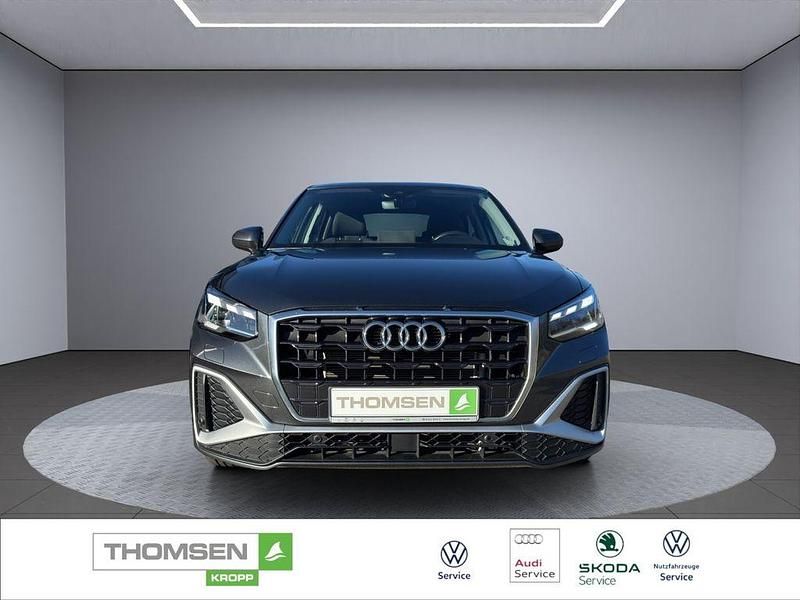Gebraucht Audi Q2 S-Line 150 PS (110 kW) 2025 Grau SUV