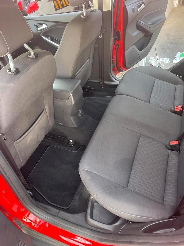 Gebraucht Ford Focus 115 PS (84 kW) 2014 Rot Limousine