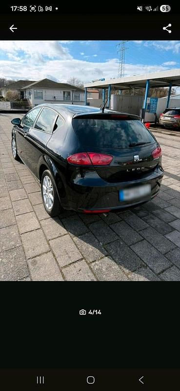 Second-hand Seat Leon 105 CP (77 kW) 2012 Negru Berlinǎ