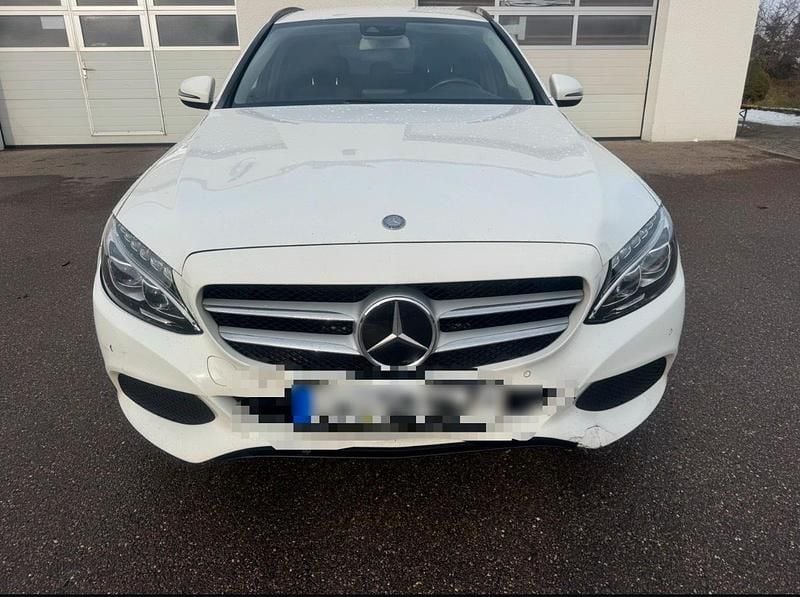 Gebraucht Mercedes C220 2016 Weiß Kombi