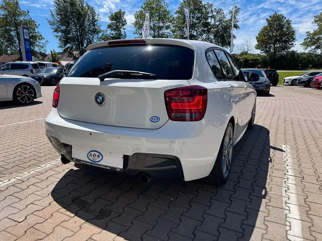 Gebraucht BMW M135 Performance 320 PS (235 kW) 2015 Weiß Kleinwagen