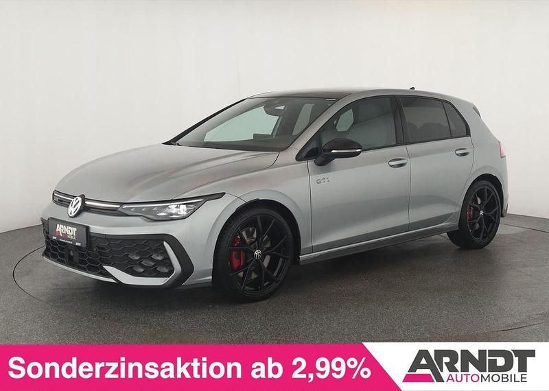 Silber Gebraucht 2025 VW Golf GTI Limousine | 40.384 € - Bild 1/4