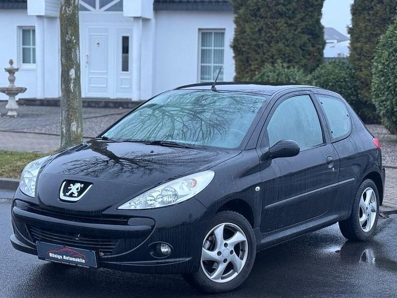 Gebraucht 2010 Peugeot 206+ Basis Kleinwagen | 3.490 € (Fairer Preis) - Bild 1/4