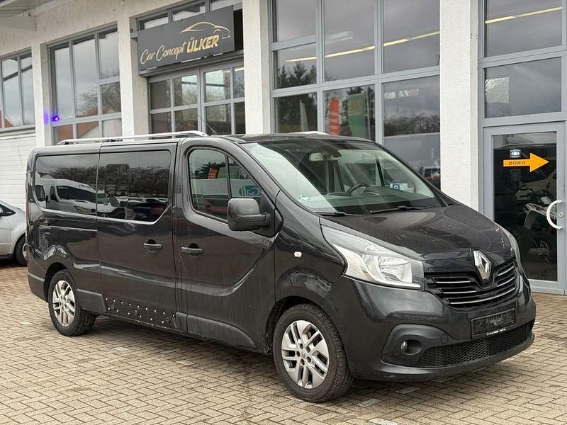 Gebraucht Renault Trafic 125 PS (91 kW) 2017 Schwarz Van / Kleinbus