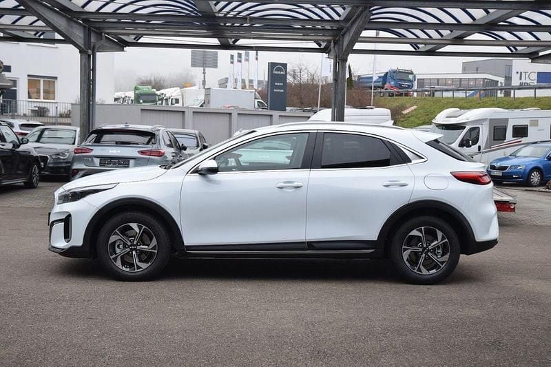 Neu Kia XCeed 150 PS (110 kW) 2025 Weiß SUV