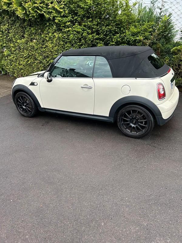 Gebraucht Mini Cooper Cabriolet 120 PS (88 kW) 2009 Beige Cabrio