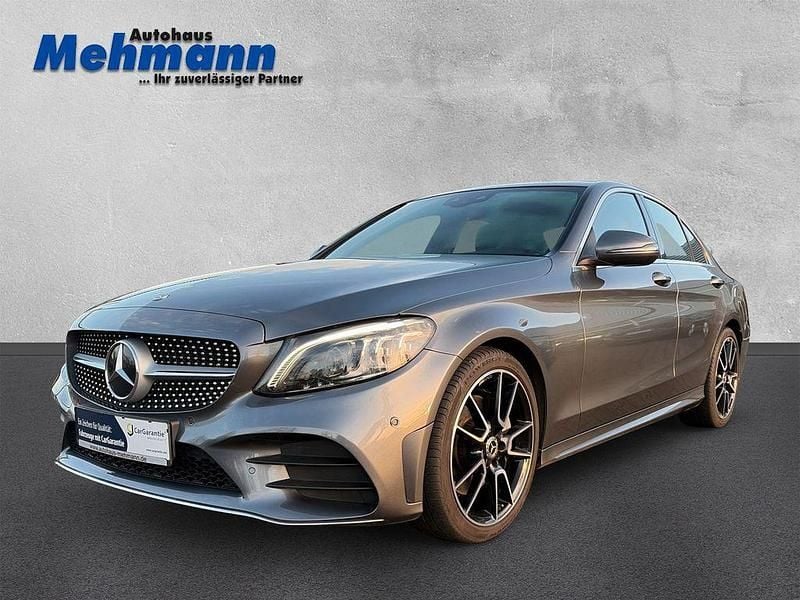 Gebraucht Mercedes C300 AMG line 258 PS (189 kW) 2018 Grau Limousine